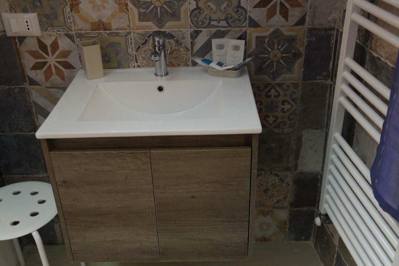 B&B Il Melograno Antico Con Terrazza E Giardino Agrigento Exterior foto